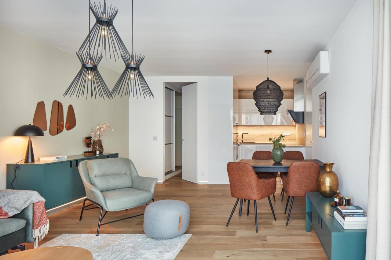 Prague Days - Stylish Apartments With Terrace - Parking - Quiet Area Exterior foto